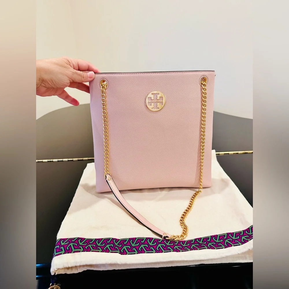 NWT Authentic Tory Burch Everly Swingpack/Bag/Crossbody - Picture 9 of 17